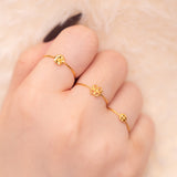 916/22K Yellow Gold Clover Mini Ring